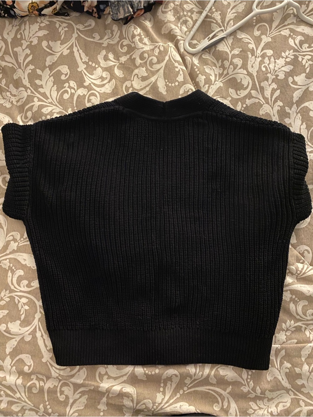 GAP Black Ribbed Button Cardigan - Picture 2 of 2